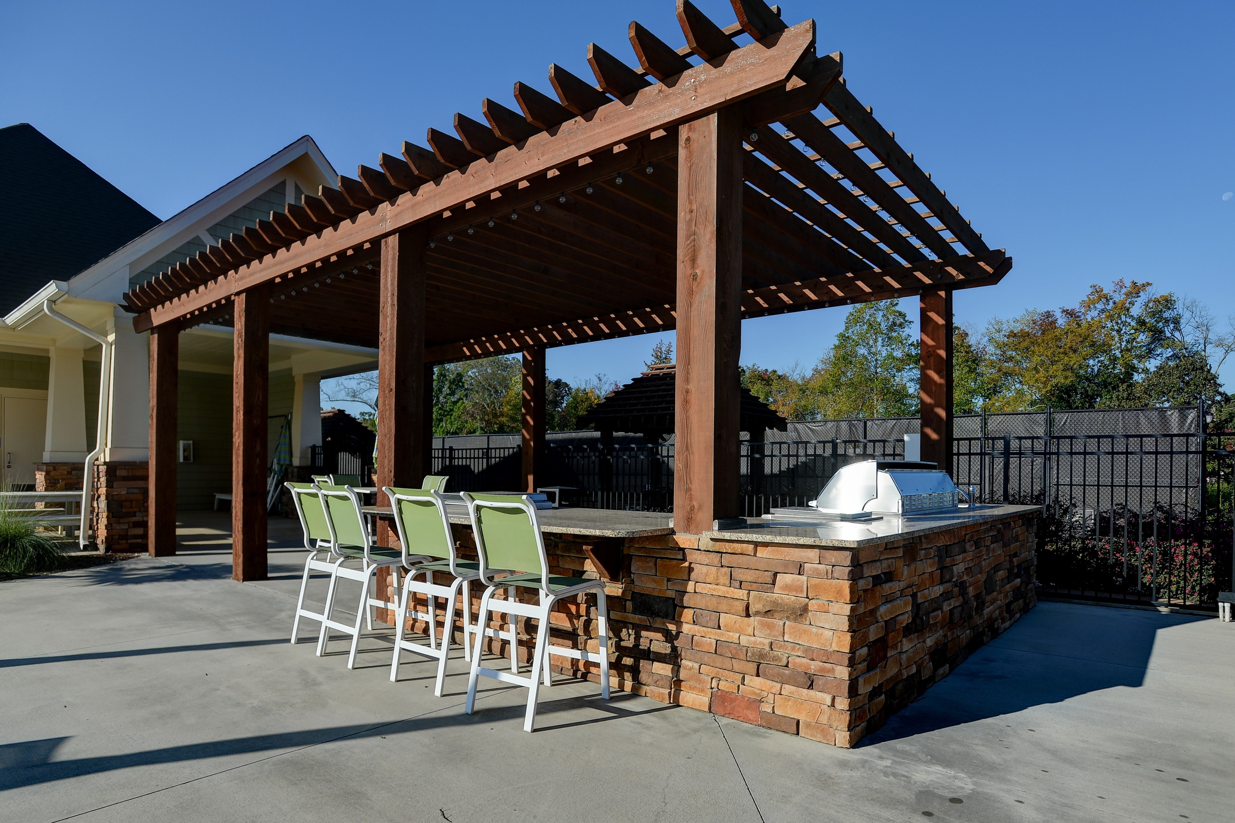 Get to Know the Community Bailey's Glen