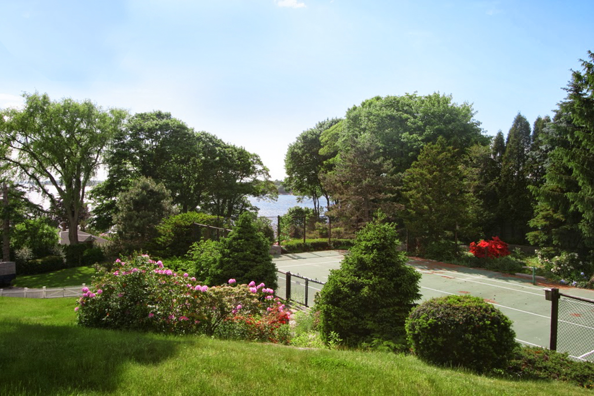 Lanse Robb Closes Two More HighEnd "Private Listings" on the North Shore LandVest Blog