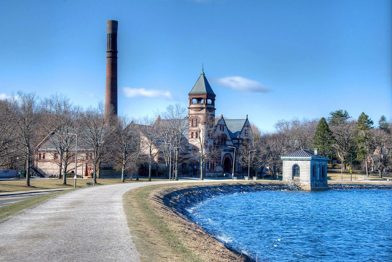 Chestnut Hill Reservoir