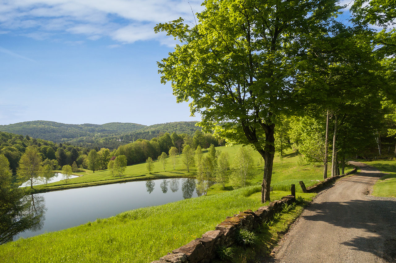 VT0738-27 Fieldstone. View over Ponds Vermont Real Estate