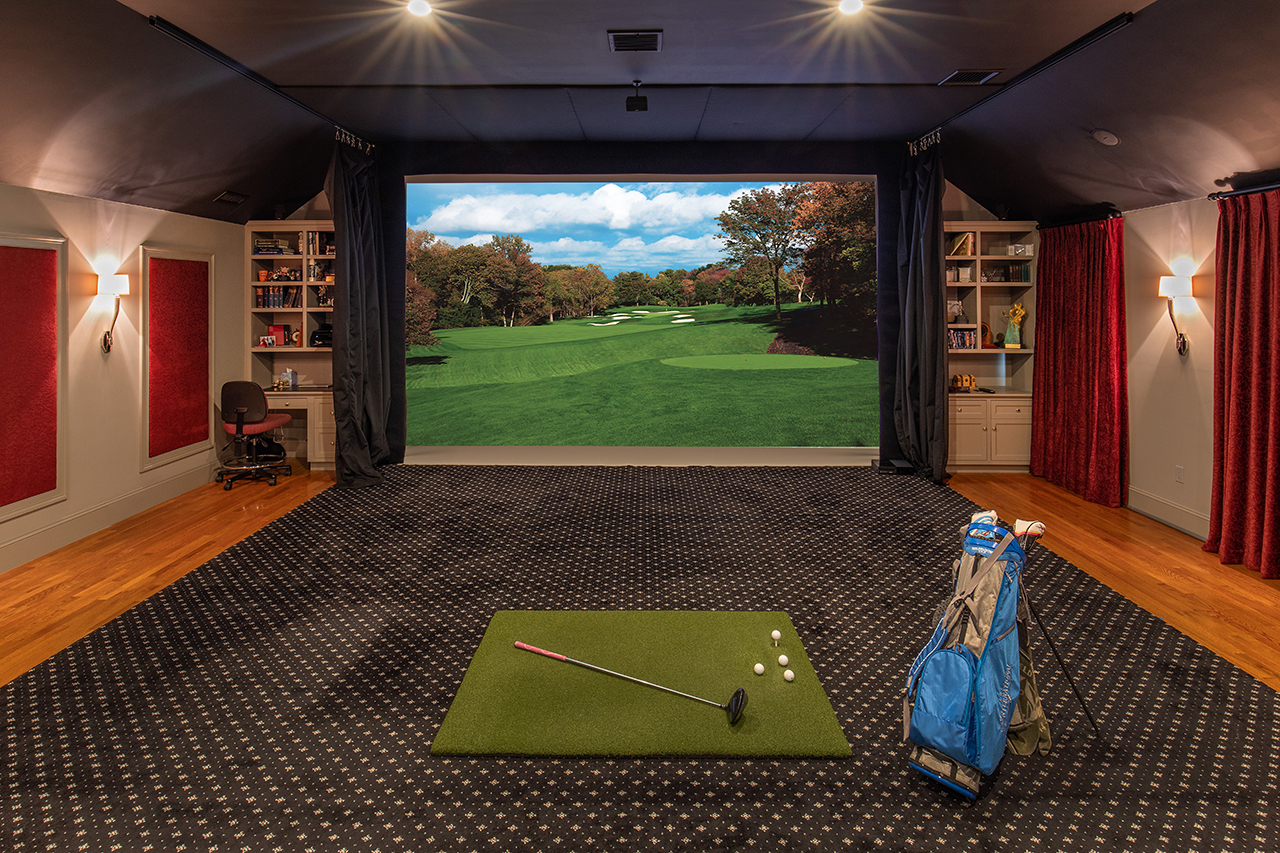 Golf simulator room golf course homes. MA2416_17