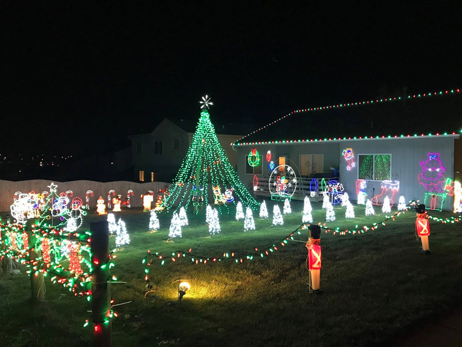 19 MustSee Holiday Light Displays in the Omaha Area This Year