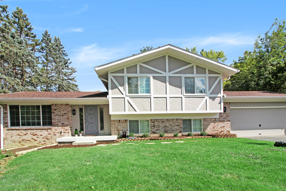 Completely Remodeled Home in the Heart of Ann Arbor Hills Reinhart