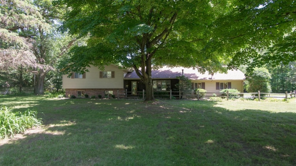 Must See TriLevel Home in Saline Reinhart Reinhart